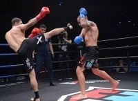 Кикбоксинг. Glory 66. Трансляция из Франции С. Думбе - А. Набиев. А. Вахитов - Д. Абена