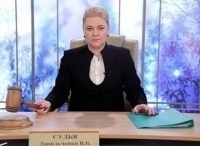 По делам несовершеннолетних 352 и 353 серии