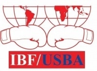 Профессиональный бокс. Бой за титул чемпиона мира по версии IBF в полулёгком весе. Трансляция из Великобритании К. Фрэмптон - Дж. Уоррингтон