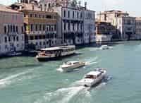 Венеция. На плаву